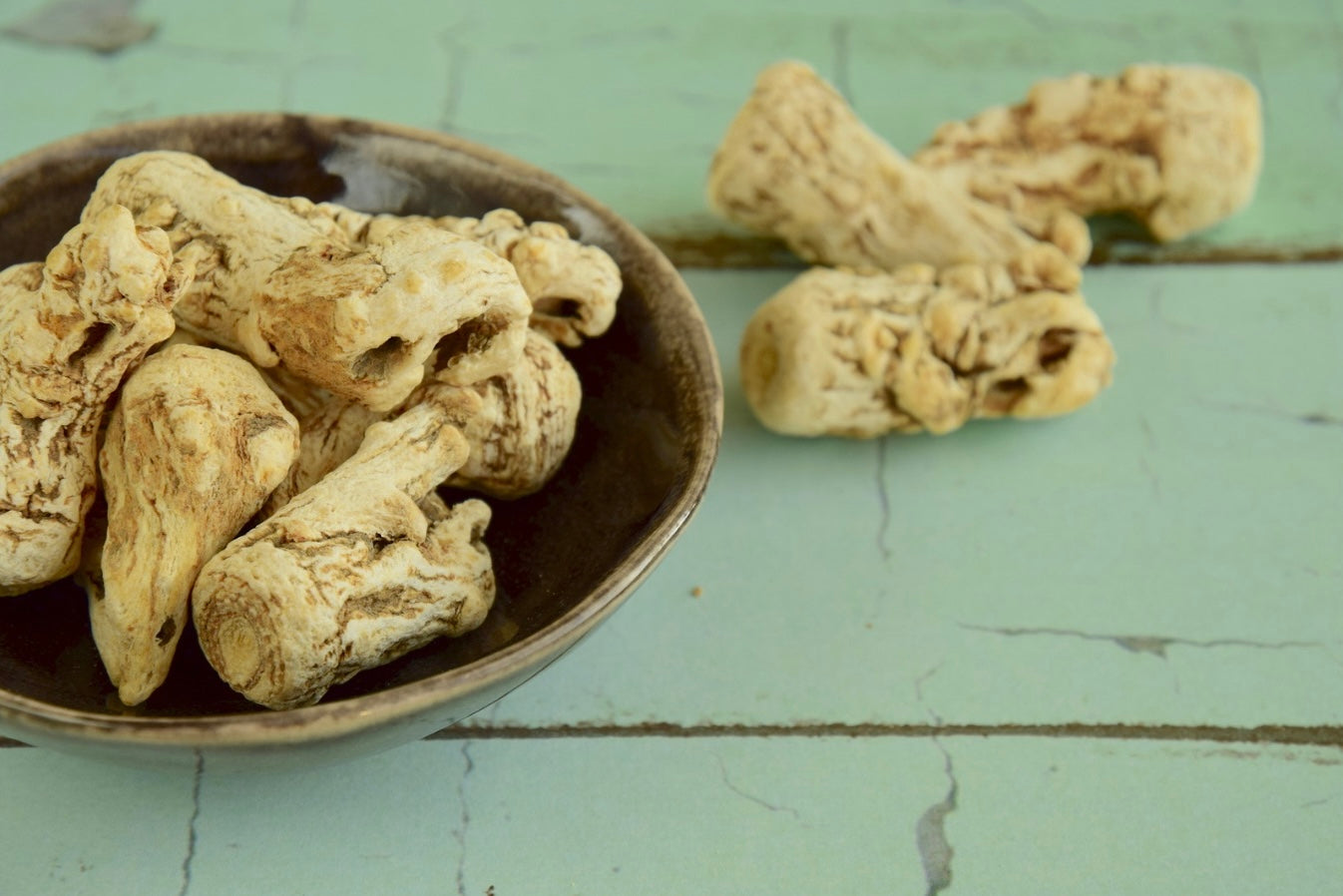 Dong Quai – Traditional Chinese Herb for Women’s Hormonal & Menstrual Health