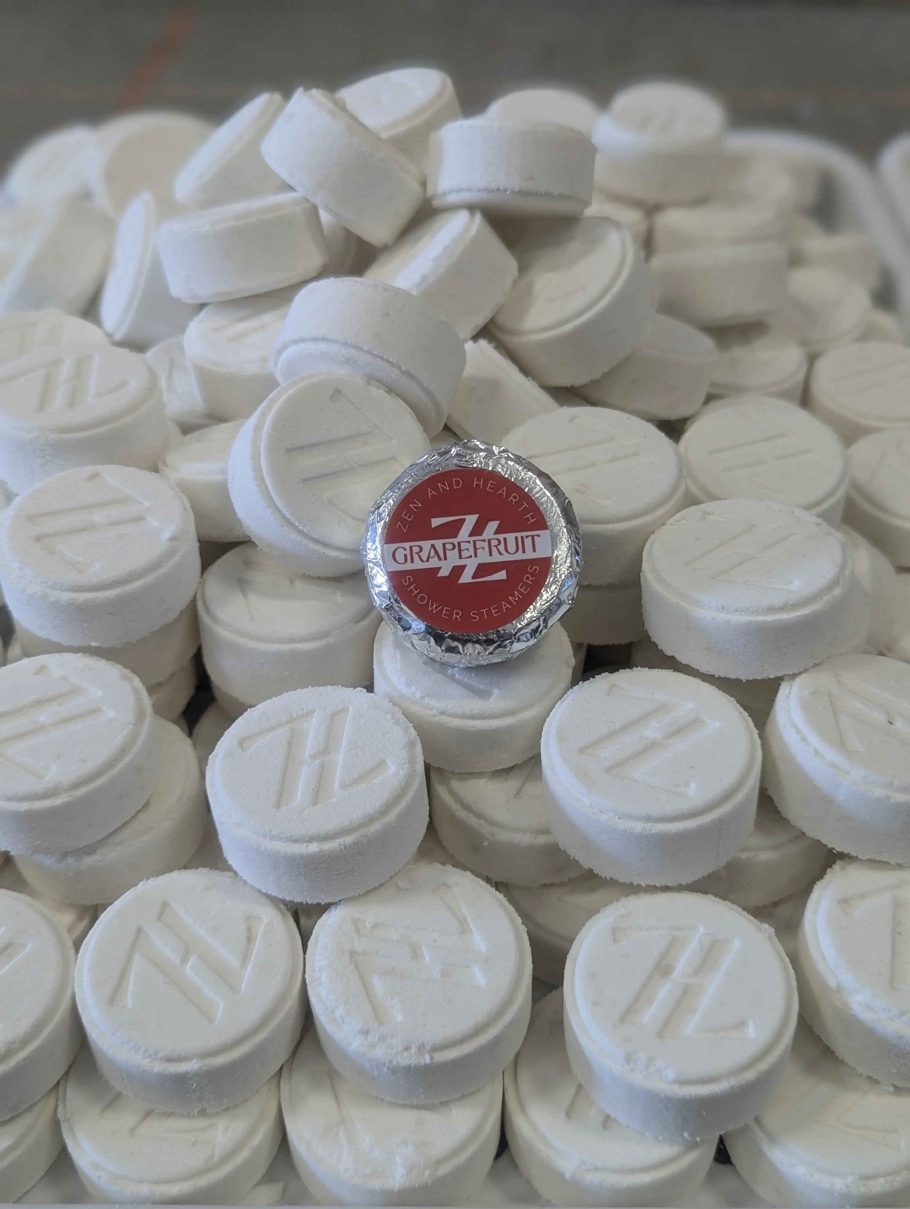 Zen & Hearth Grapefruit Shower Steamers - Uplifting Aromatherapy Shower Bombs for Mood Boost and Energy - Natural Self-Care Gift Set for Women