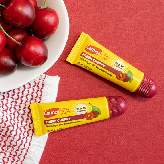 Lip Balm Cherry Flavour | Carmex | 10 g Tube
