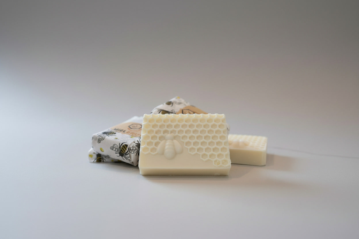 Goat's milk, beeswax and honey soap bar (3 Pack)